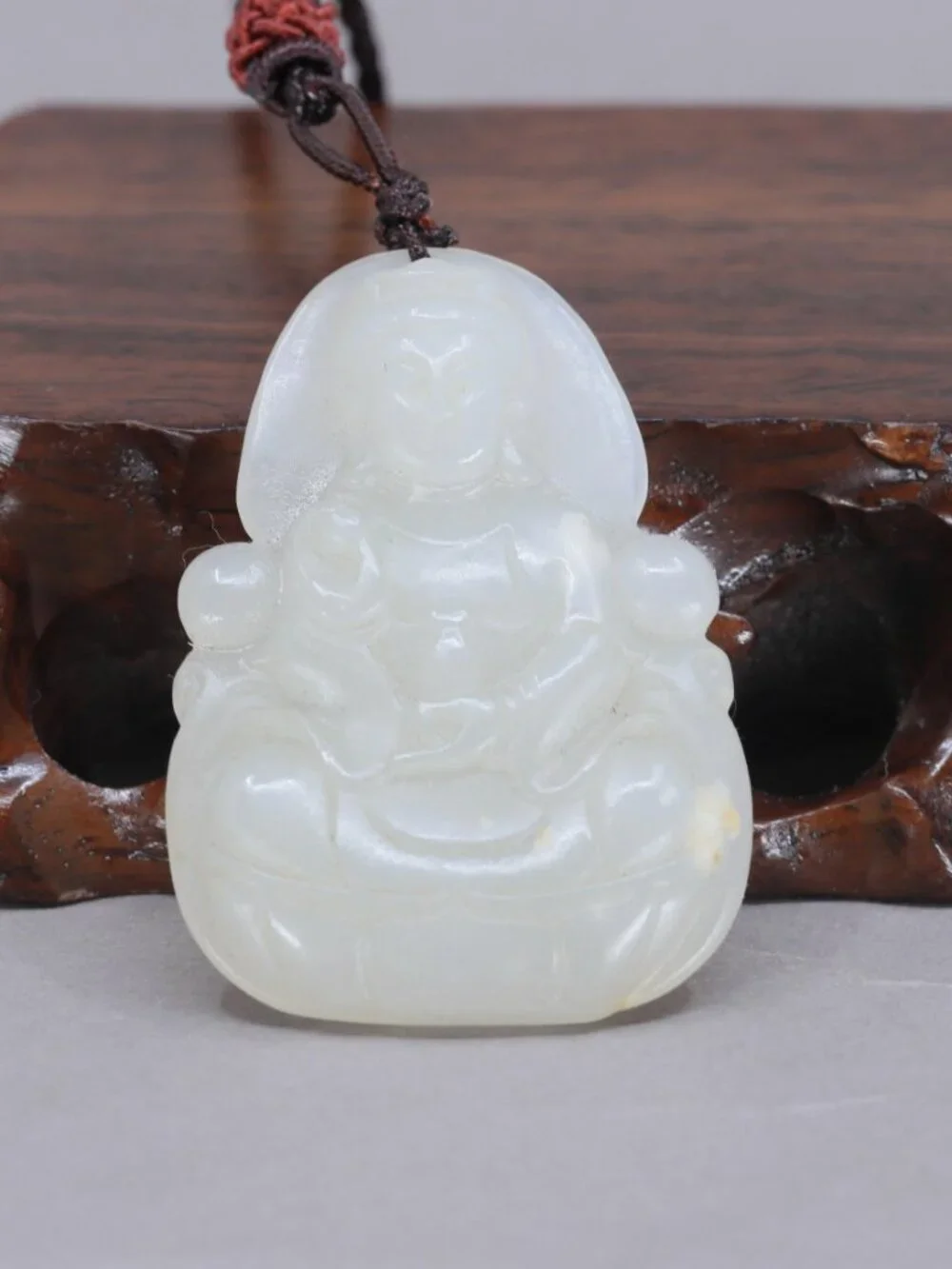 Chinese White Hetian Jade hand-carved Pendant w Guan Yin / Kwanyin